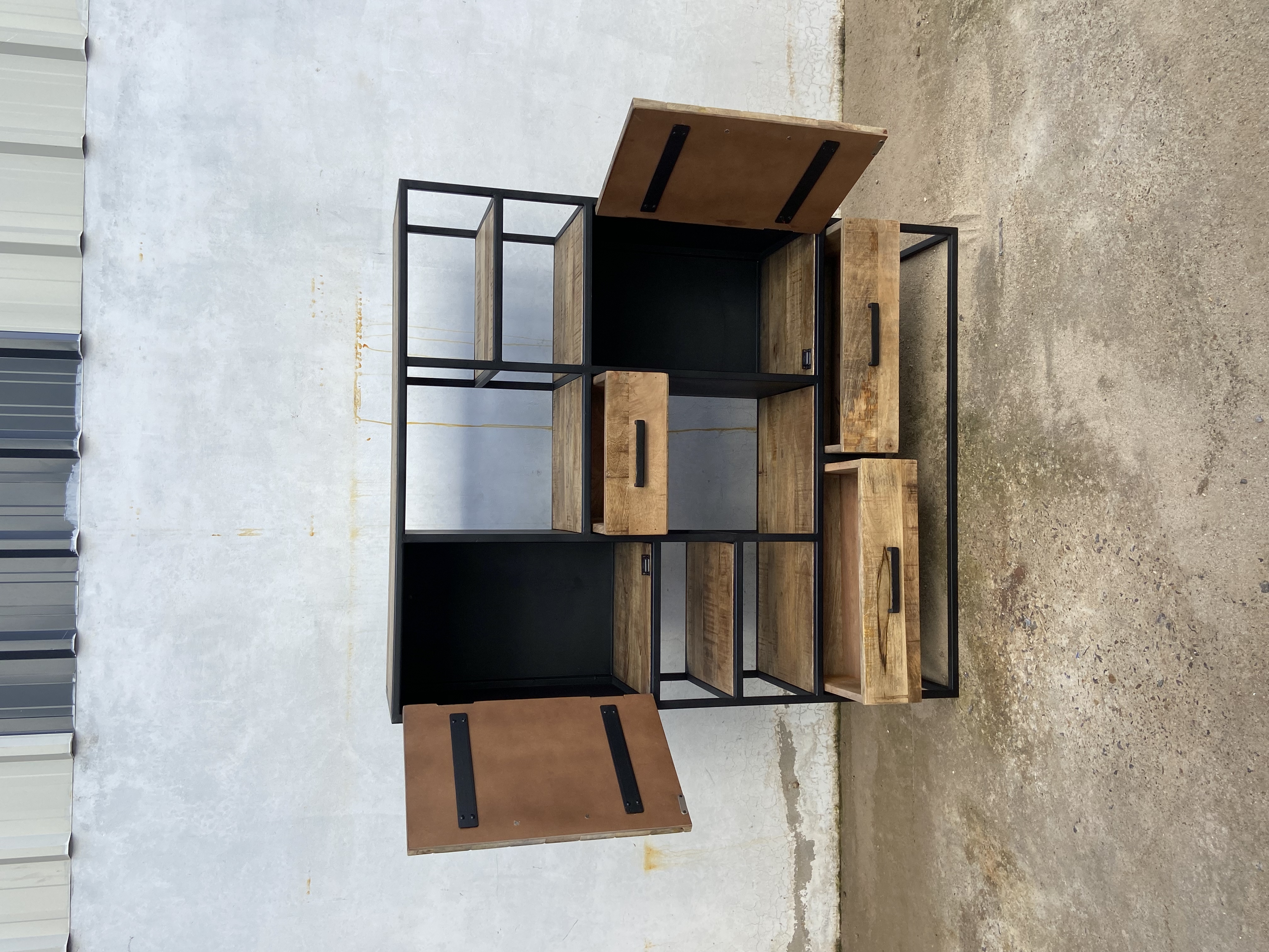 Highboard Fischgräten Muster mit Schubladen 120 cm x 140 cm Natur