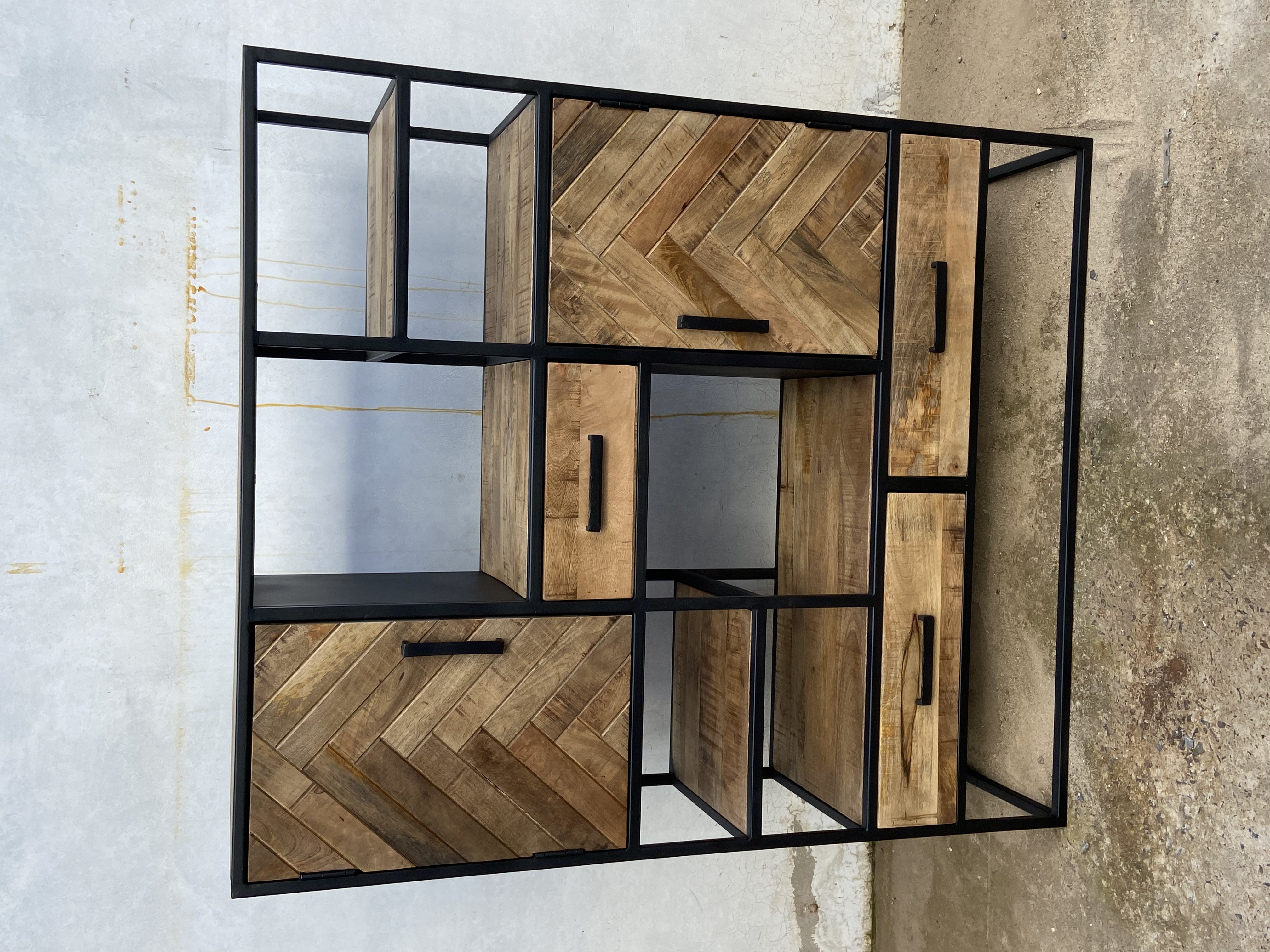 Highboard Fischgräten Muster mit Schubladen 120 cm x 140 cm Natur