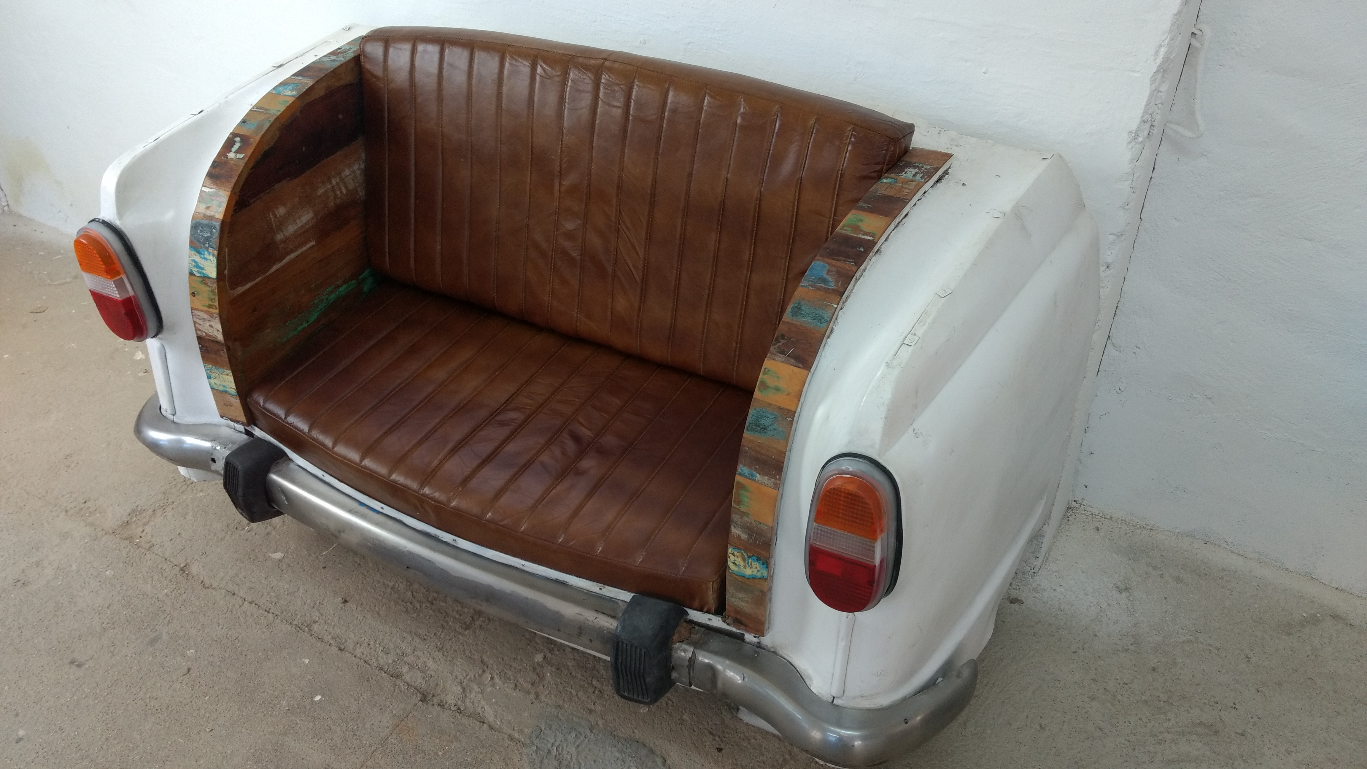 Autosofa Auto-Couch Möbel Sofa Sitzbank als 2 Sitzer Autoheck Car Metall Tuk Tuk